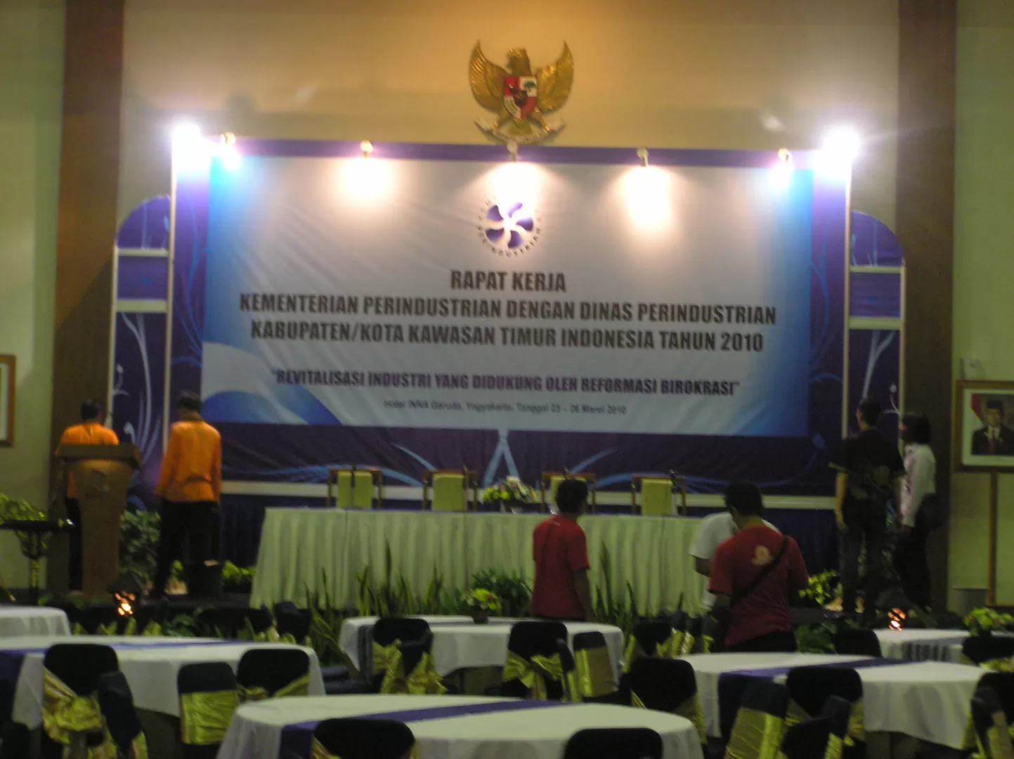 BACKDROP EVENT RAPAT KERJA KEMENTERIAN - Backdrop Event Allumunium R8 di YOGYAKARTA