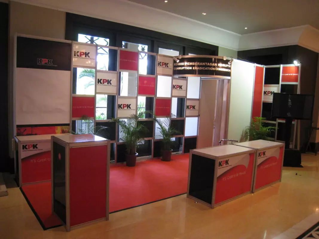 SPECIAL SYSTEM BOOTH ALLUMUNIUM R8  KPK - Project Gallery Image