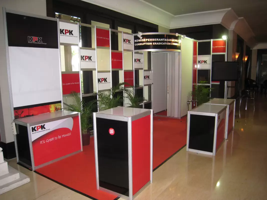 SPECIAL SYSTEM BOOTH ALLUMUNIUM R8  KPK - Project Gallery Image