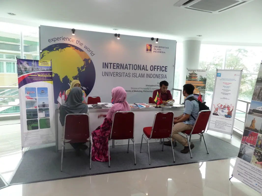 PAMERAN UII GLOBAL MOBILITY 2016 - Project Gallery Image