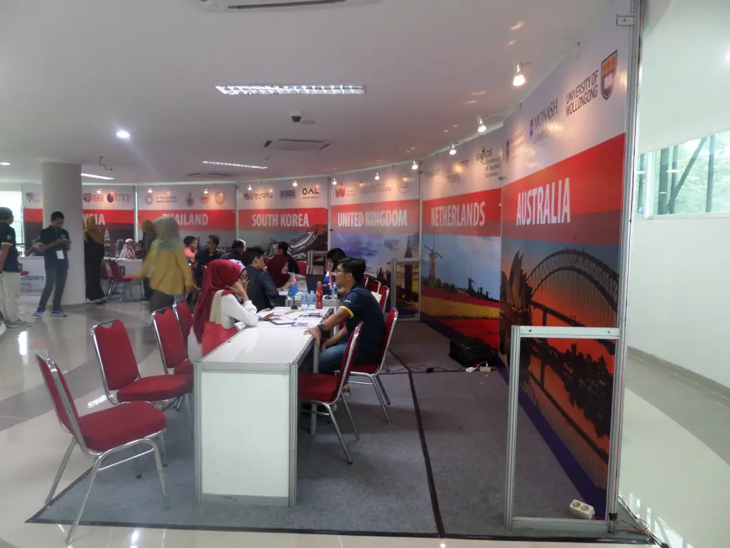 PAMERAN UII GLOBAL MOBILITY 2016 - Project Gallery Image