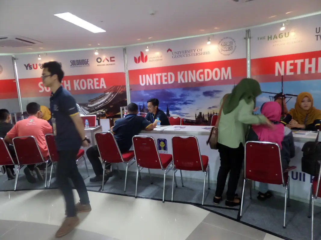 PAMERAN UII GLOBAL MOBILITY 2016 - Project Gallery Image