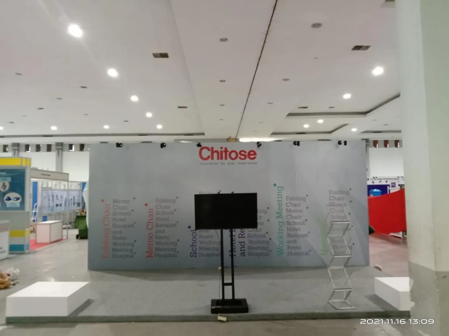 BACKDROP CHITOSE - Backdrop Event Allumunium R8 di -