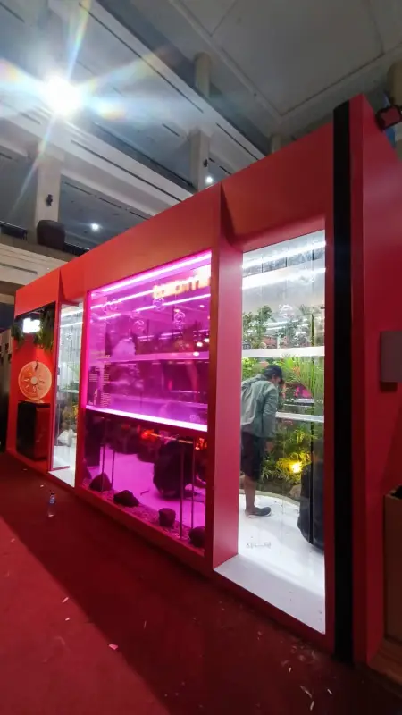 BOOTH BASE - Project Gallery Image