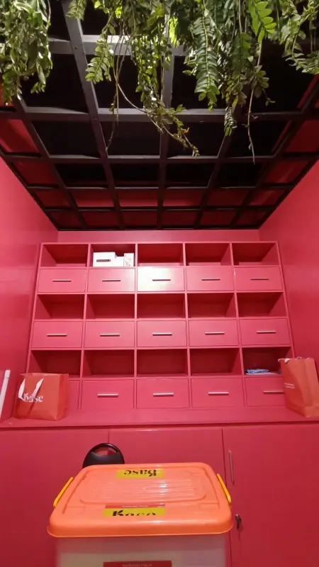 BOOTH BASE - Project Gallery Image