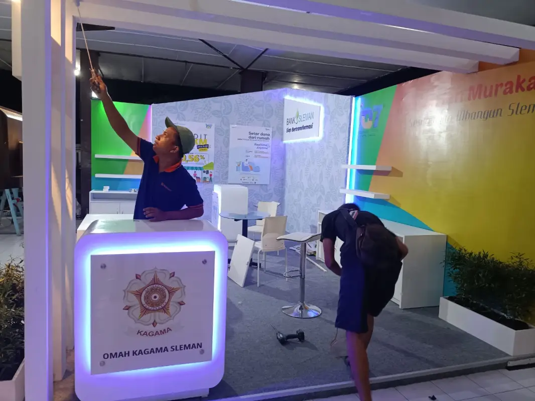 BOOTH BANK SLEMAN - Project Gallery Image