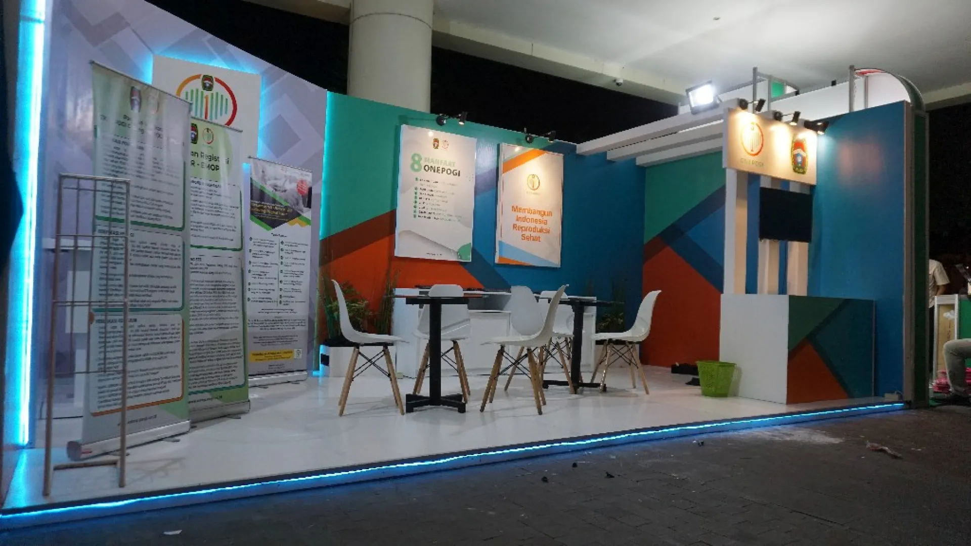BOOTH GERONIMO - Special Booth Design di -