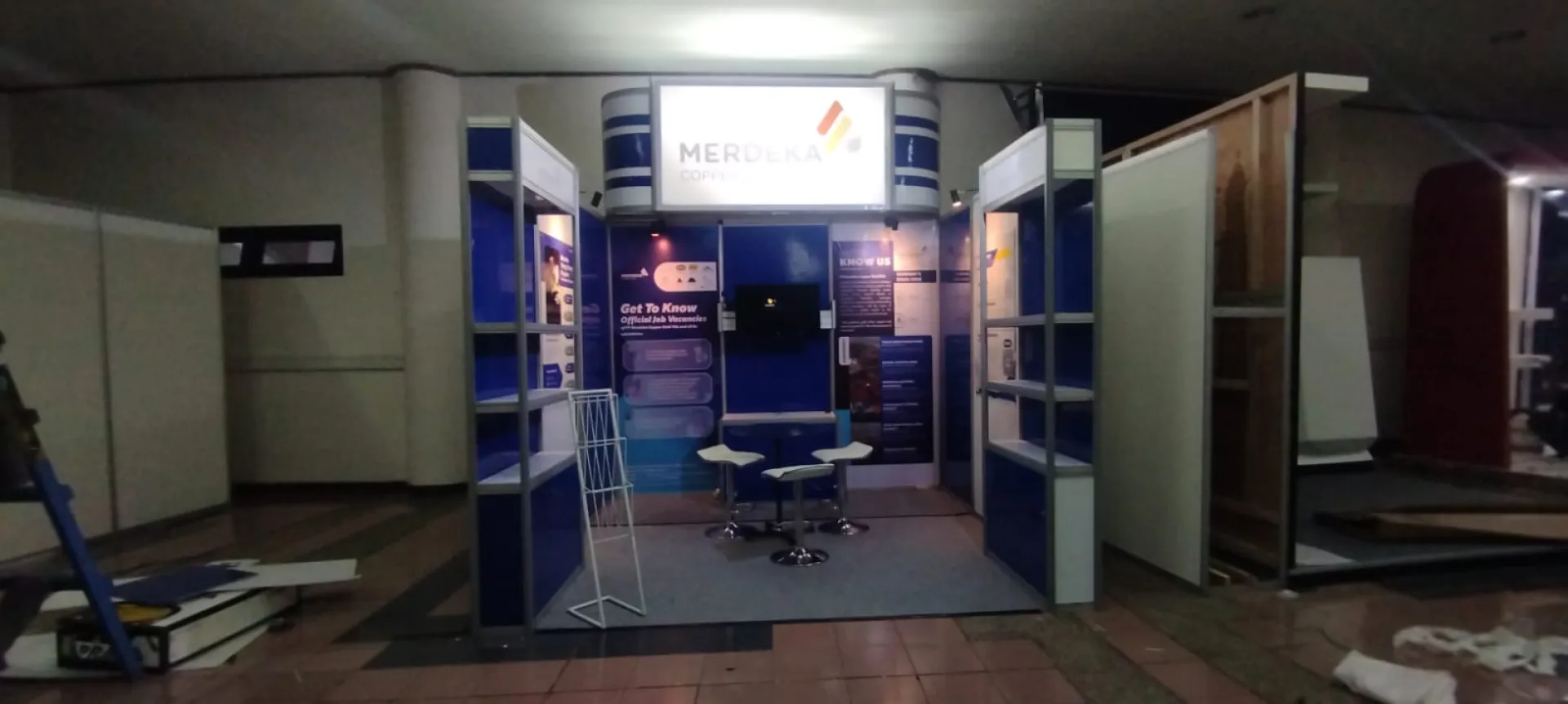 BOOTH MERDEKA BANDUNG - Special system Allumunium R8 di BANDUNG