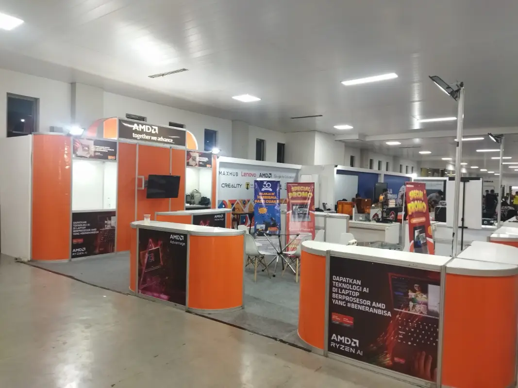 BOOTH AMD - Project Gallery Image