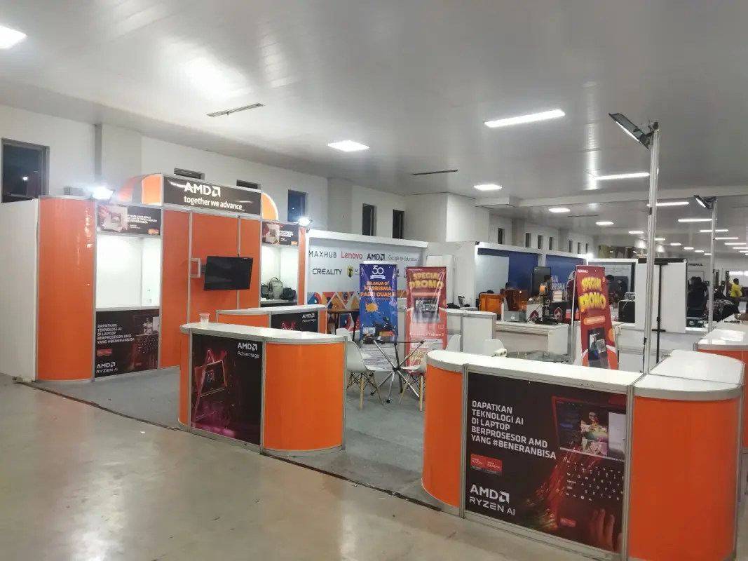 BOOTH AMD - Project Gallery Image