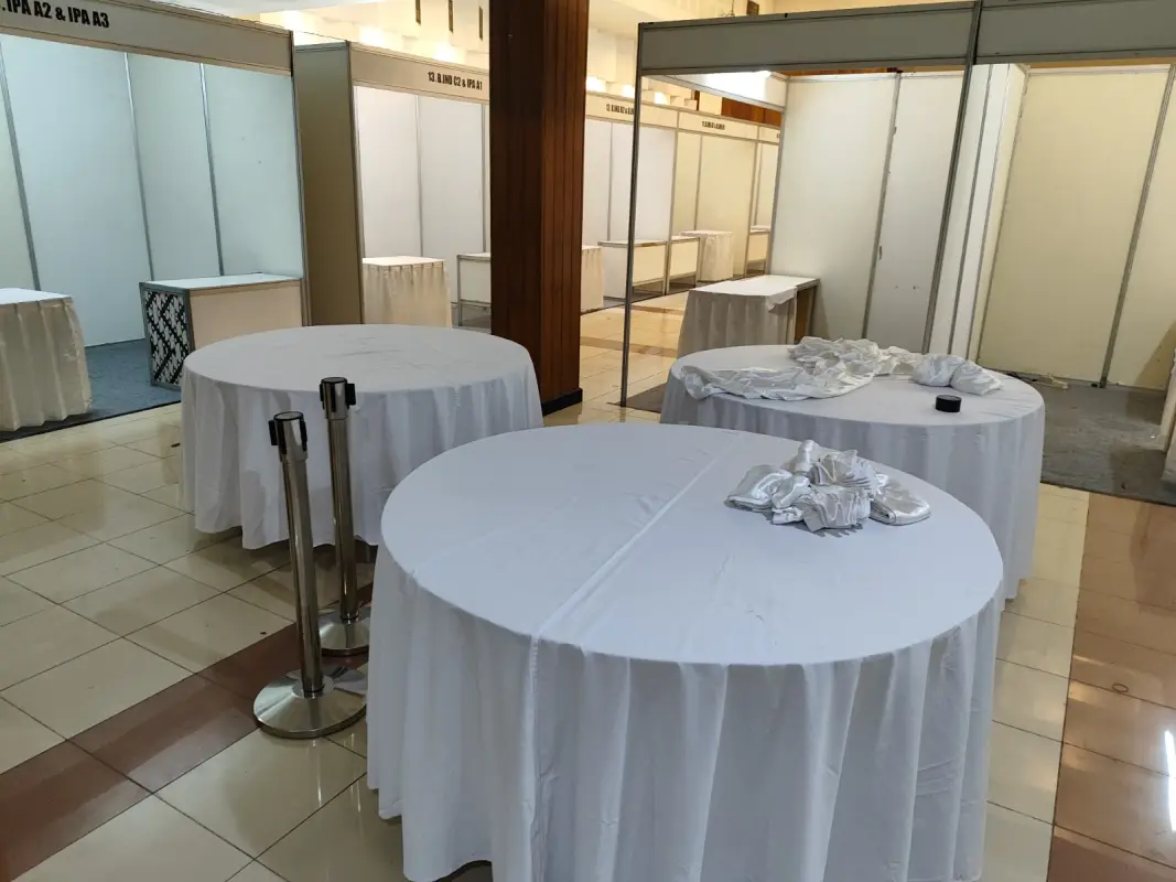 BOOTH STANDARS UNY - Project Gallery Image