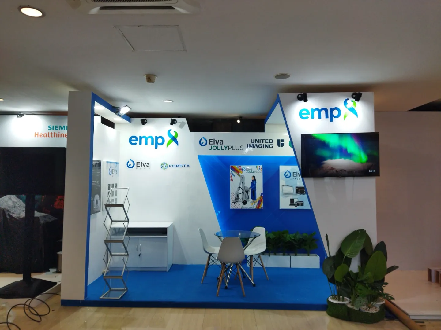 BOOTH ENSEVAL - Special Booth Design di -