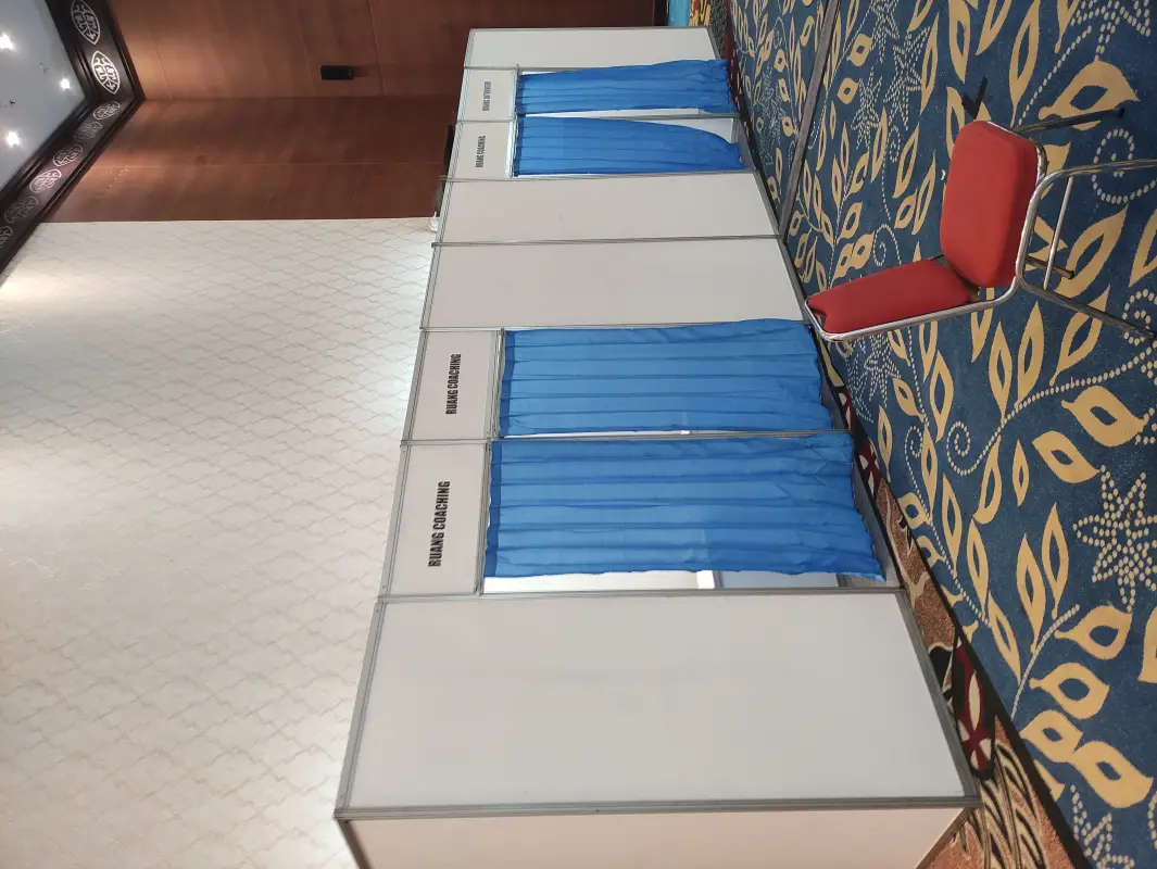 STAND AMIKOM HOTEL SAHID - Project Gallery Image
