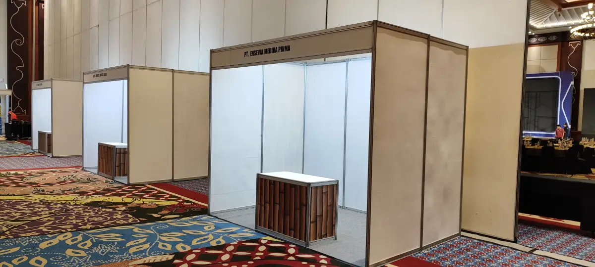 BOOTH PERHIMPUNAN RADIOGRAFER HOTEL SAHID - Project Gallery Image