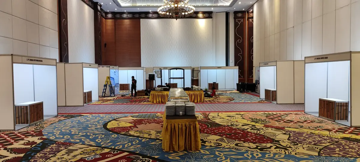 BOOTH PERHIMPUNAN RADIOGRAFER HOTEL SAHID - Project Gallery Image
