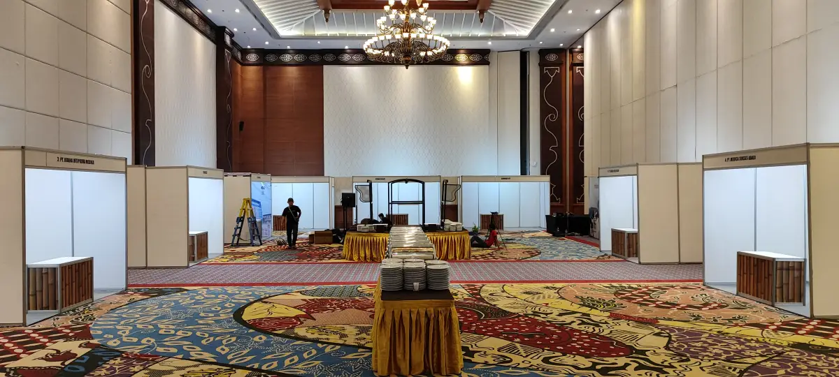 BOOTH PERHIMPUNAN RADIOGRAFER HOTEL SAHID - Project Gallery Image
