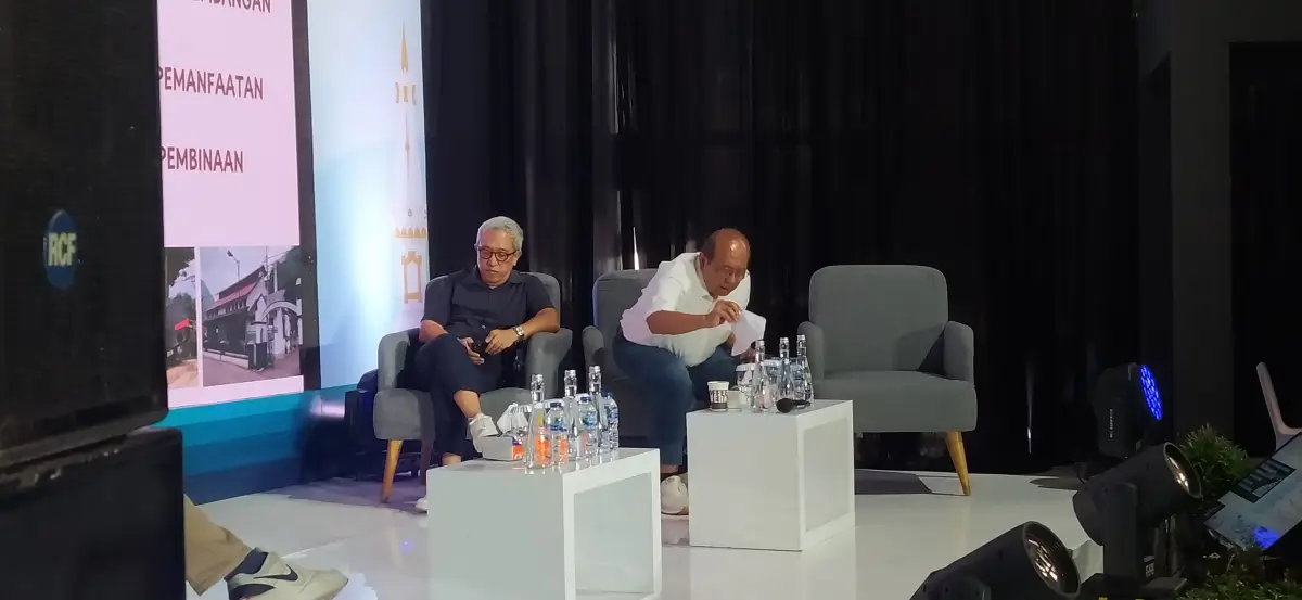 TALK SHOW UGM (SEWA SOFA GIK) - Project Gallery Image