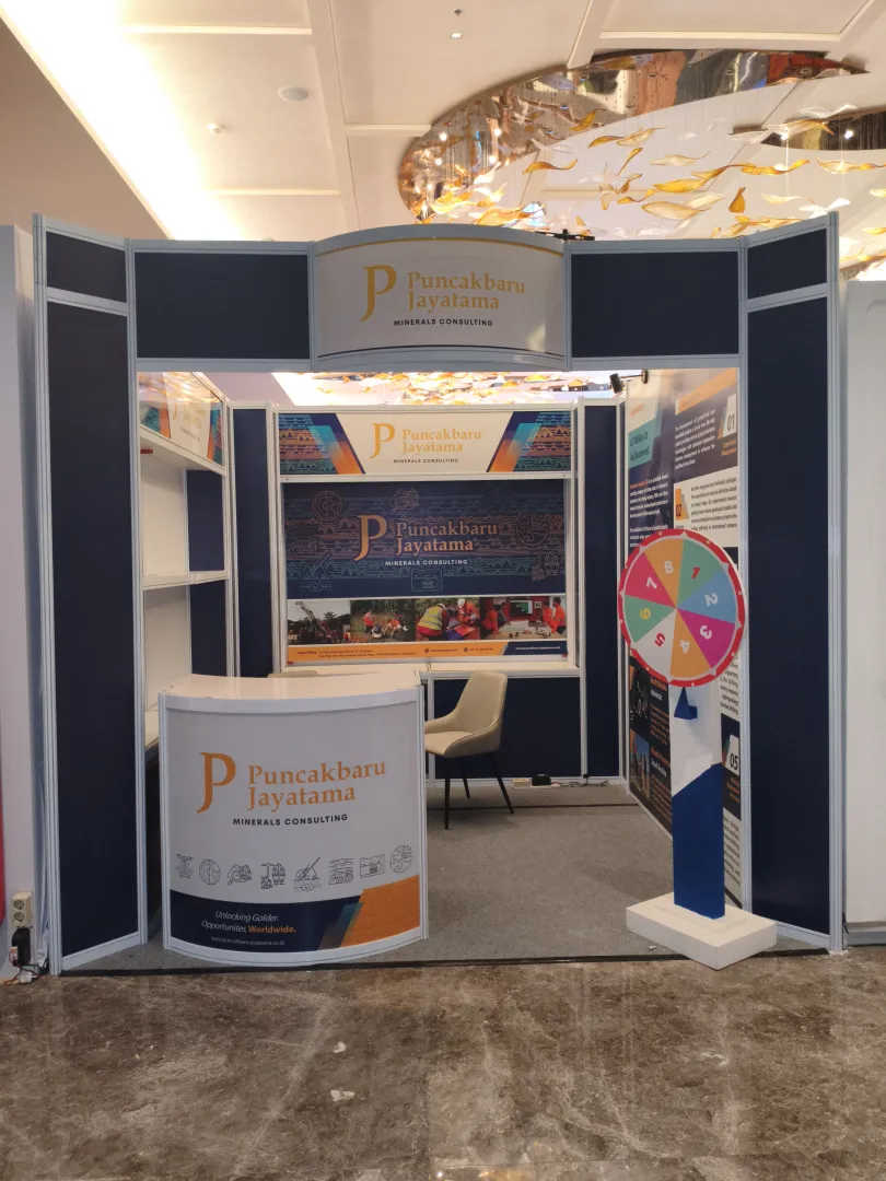 BOOTH PUNCAK BARU PADMA SEMARANG - Special system Allumunium R8 di SEMARANG
