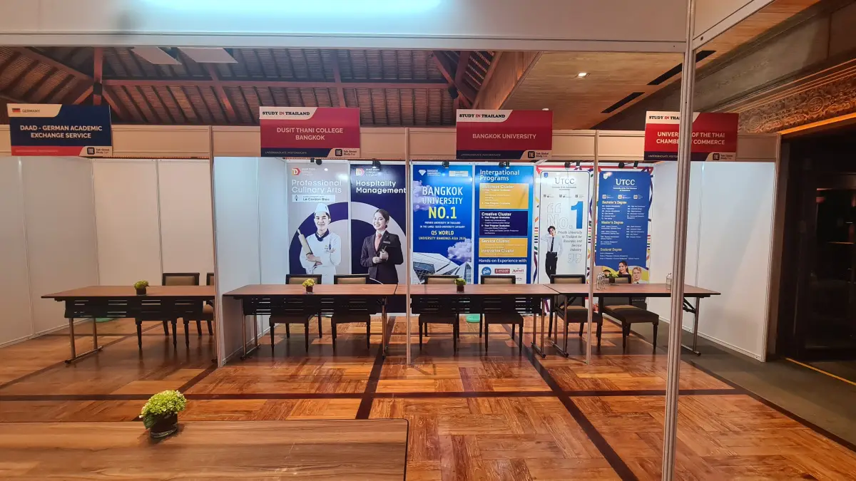 TALK GLOBAL STUDY FAIR - Project Gallery Image